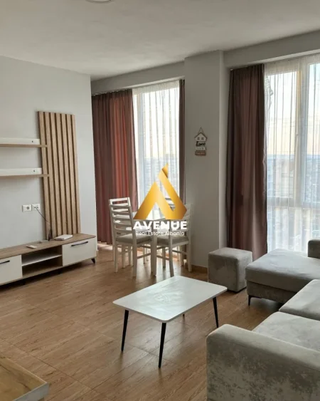Tirane, jepet me qera apartament 1+1+Ballkon Kati 8, 75 m² 75 € (Rruga Riza Cerova)