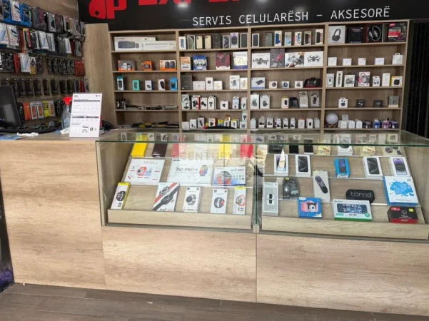 Tirane, shes ambjent biznesi Kati 0, 30 m² 