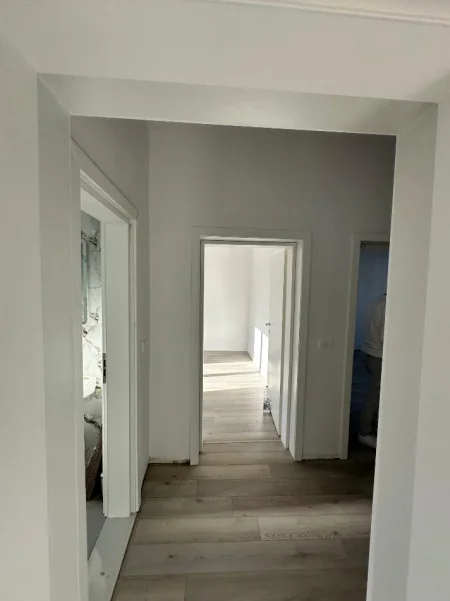 Durres, shitet apartament 2+1 Kati 3, 82.000 €