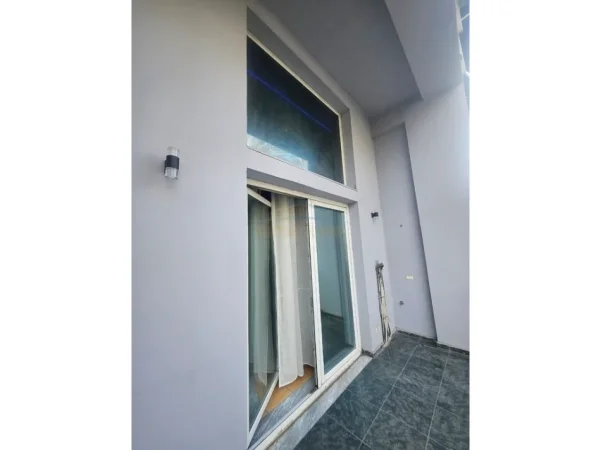 Tirane, shitet apartament Kati 2, 145 m² 232.000 €