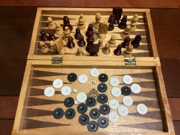 Fier, shes Shes Monitor, loje elektro, loje bilardo, loje tavull+shah 120 €