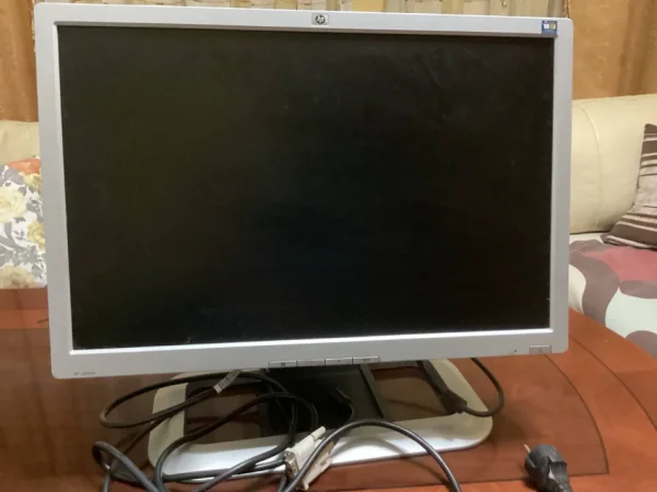 Fier, shes Shes Monitor, loje elektro, loje bilardo, loje tavull+shah 120 €