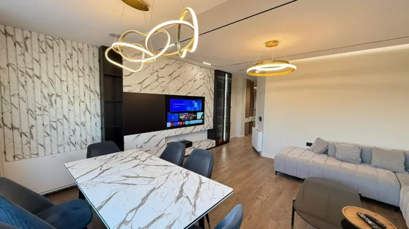 Tirane, jepet me qera apartament 2+1 Kati 3, 135 m² 1.350 € (liqeni)