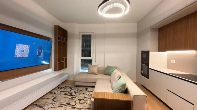 Tirane, jepet me qera apartament 2+1 Kati 4, 80 m² 600 € (5 Maji)