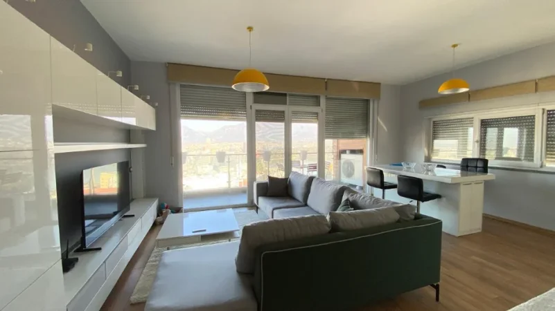 Tirane, jepet me qera apartament 2+1 Kati 3, 100 m² 1.000 € 