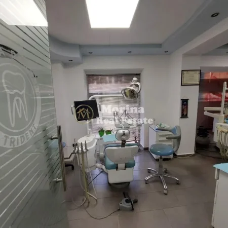 Tirane, shitet ambjent biznesi Kati 1, 63 m² 125.000 € (Rruga Bardhyl)