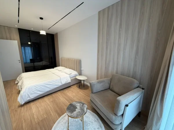 Shqiperi, jepet me qera apartament 1+1+Aneks+Ballkon Kati 12, 82 m² 1.200 € 