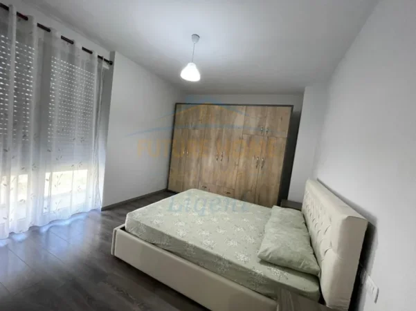 Tirane, jepet me qera apartament 2+1+Ballkon Kati 3, 94 m² 750 € (Fiori Di Bosco)