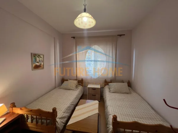 Tirane, jepet me qera apartament 2+1 , 95 m² 800 € (Apartament 2+1, Stadiumi Dinamo)