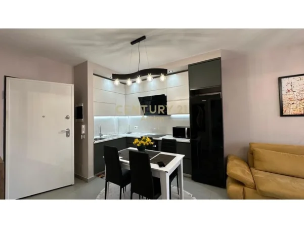 Tirane, jepet me qera apartament 1+1+Aneks+Ballkon Kati 7, 58 m² 885 € (Ish Shushica)