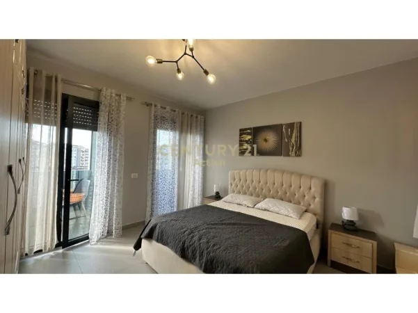 Tirane, jepet me qera apartament 1+1+Aneks+Ballkon Kati 7, 58 m² 885 € (Ish Shushica)
