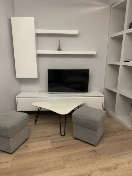 Tirane, shitet apartament 2+1 Kati 6, 100 m² 268.000 € (KLINIKA INDIANE E SYVE)