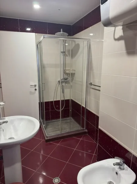 Tirane, shitet apartament 2+1 Kati 6, 100 m² 268.000 € (KLINIKA INDIANE E SYVE)