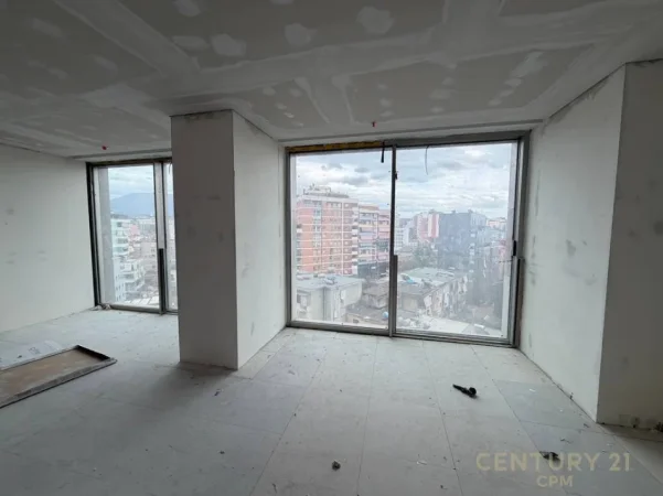 Tirane, jepet me qera zyre Kati 7, 80 m² (Downtown 1)
