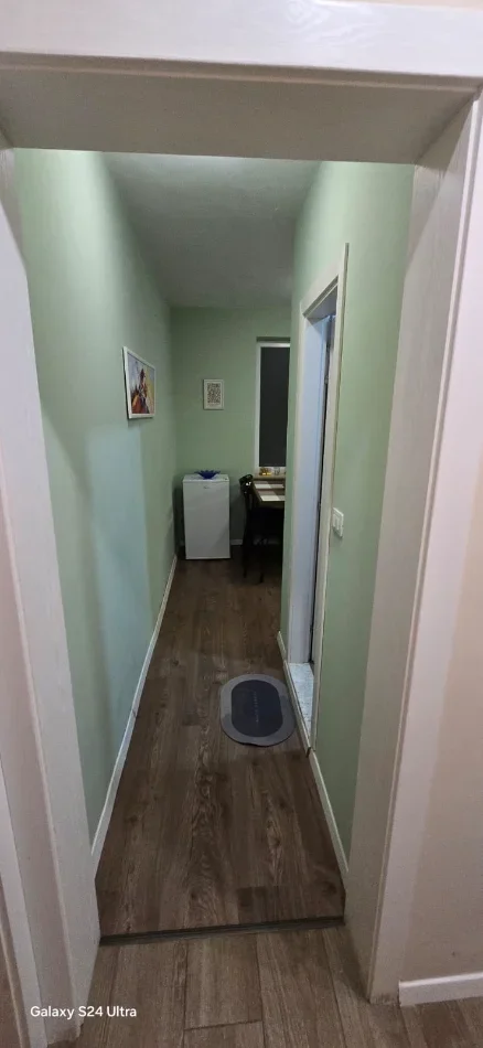 Tirane, jepet me qera apartament 2+1 Kati 3, 80 m² 