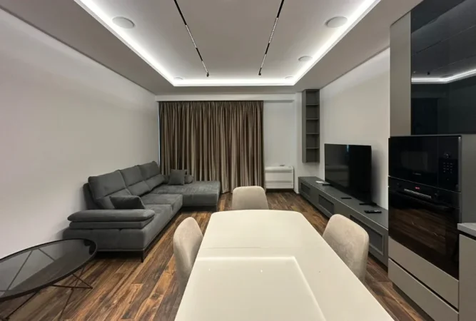 Tirane, jepet me qera apartament 1+1 , 98 m² 1.300 € 