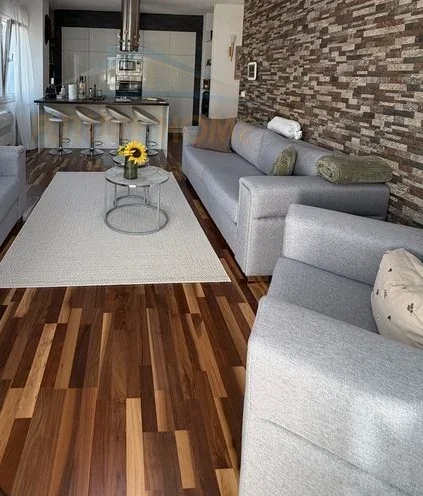 Tirane, shitet apartament 2+1 Kati 1, 106 m² 160.000 € (Fresku)