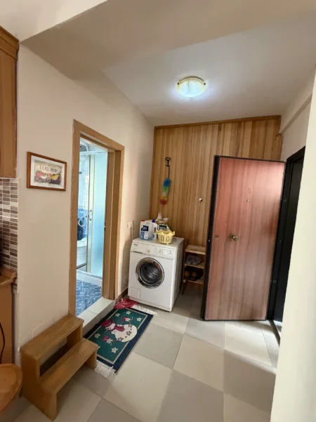 Durres, shitet apartament 1+1+Ballkon Kati 3, 75 m² 70.000 € (Golem)