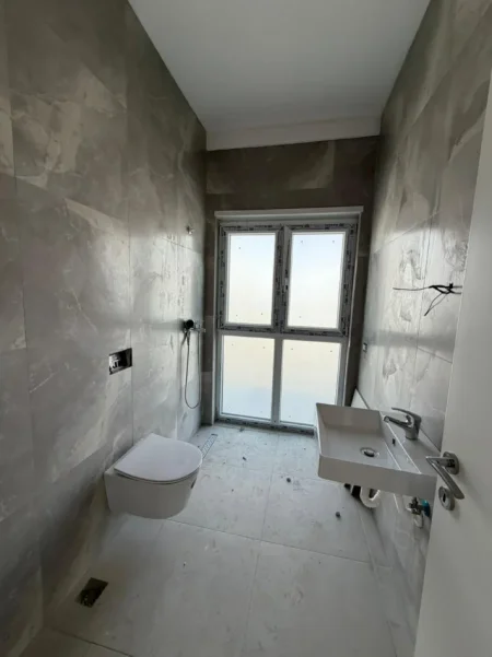 Tirane, shitet apartament 3+1 Kati 1, 151 m² 273.350 € (Sauk i Vjeter)