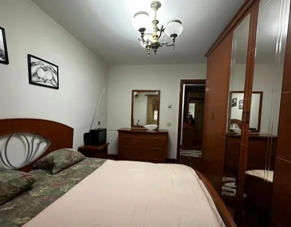 Tirane, jepet me qera apartament 2+1 Kati 5, 100 m² 700 € (RRUGA FORTUZI)