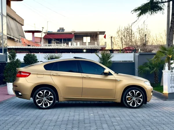 Fier, shes makine BMW X6-3.0 DIESEL-XHAMA TE ZINJ ORIGJINAL 8200 EURO OSE NDERROHET(E VESHUR ME LETER GOLD) Nafte,