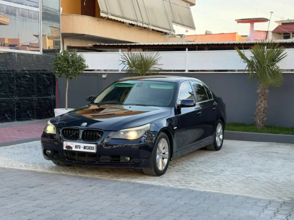 Fier, shes makine OKAZION-BMW 525-2.5 BENZIN GAZ-2005-AUTOMATIK Benzin+Gaz, blu e errët automatik Klima 285.000 km 3.300 €