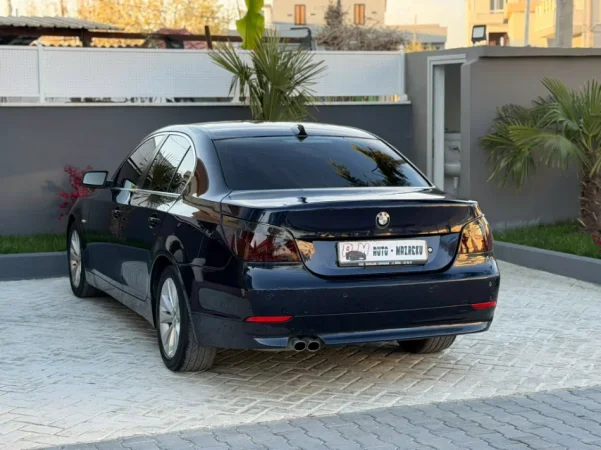 Fier, shes makine OKAZION-BMW 525-2.5 BENZIN GAZ-2005-AUTOMATIK Benzin+Gaz, blu e errët automatik Klima 285.000 km 3.300 €