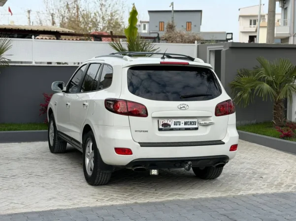 Fier, shes makine HUYNDAI-2.2 DIESEL-2007-4WD-AUTOMATIK-6+1 VENDSHE- Nafte, e bardhë automatik Klima 249.000 km 5.000 €