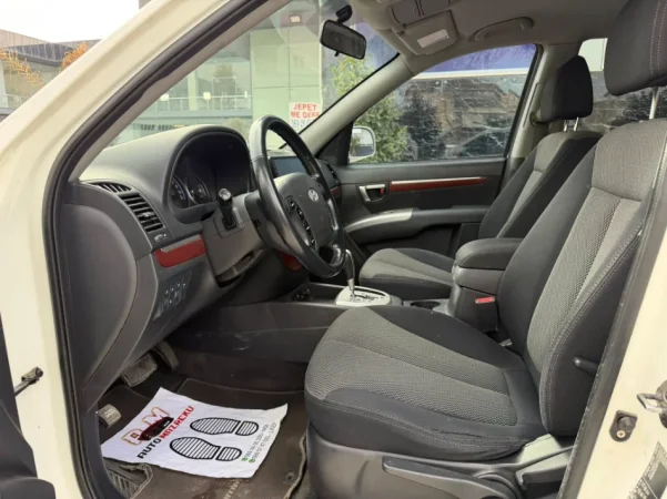 Fier, shes makine HUYNDAI-2.2 DIESEL-2007-4WD-AUTOMATIK-6+1 VENDSHE- Nafte, e bardhë automatik Klima 249.000 km 5.000 €