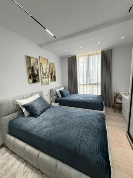 Tirane, jepet me qera apartament 2+1 Kati 7, 114 m² 1.400 € (Golden Tower,Mine Peza)