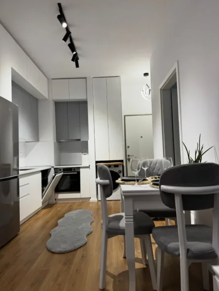 Tirane, jepet me qera apartament 1+1 Kati 6, 65 m² 450 € (Kompleksi Kadiu)