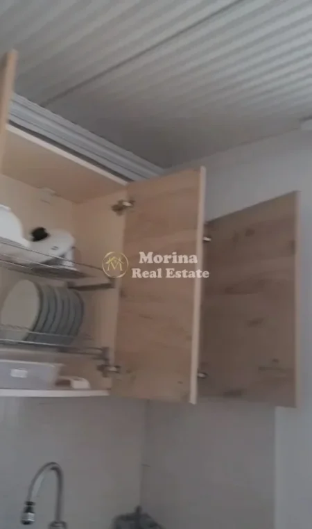 Tirane, jepet me qera apartament 1+1 Kati 1, 45 m² 450 € (21 Dhjetori)