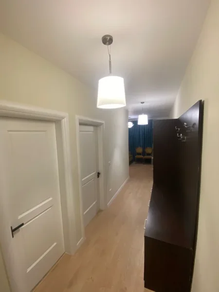 Tirane, jepet me qera apartament 1+1 Kati 6, 61 m² 600 € (Rruga e Elbasanit)