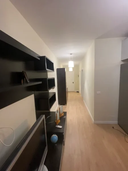 Tirane, jepet me qera apartament 1+1 Kati 6, 61 m² 600 € (Rruga e Elbasanit)