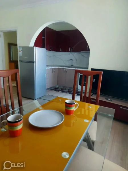 Tirane, jepet me qera apartament 1+1+Ballkon Kati 5, 60 m² 480 € (ALI DEMI)