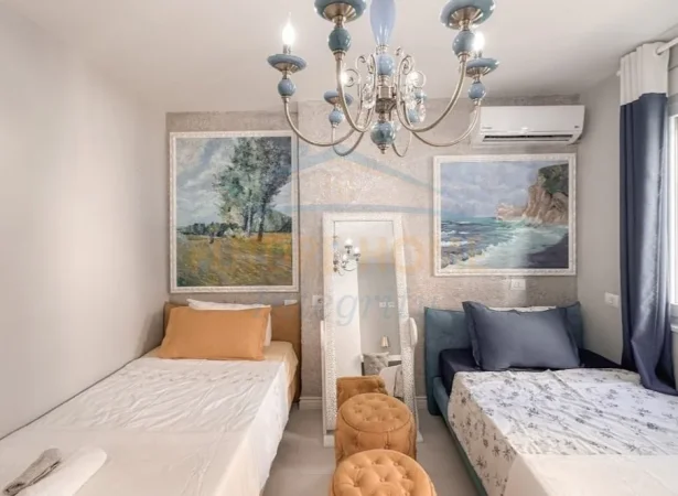 Tirane, jepet me qera apartament 2+1 Kati 2, 90 m² 1.300 € (Kopshti Zoologjik)