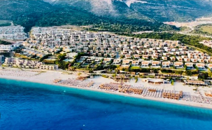 Dhermi - Palase, shitet apartament 2+1 , 89 m² 510.000 €
