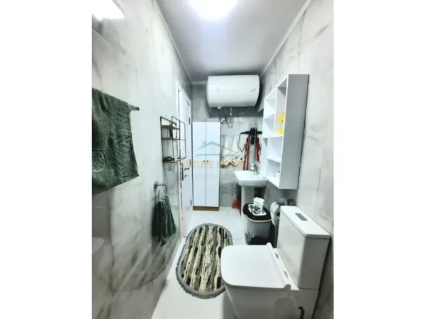 Tirane, shitet garsonier 1+1 Kati 2, 35 m² 86.000 € (Ali Demi)