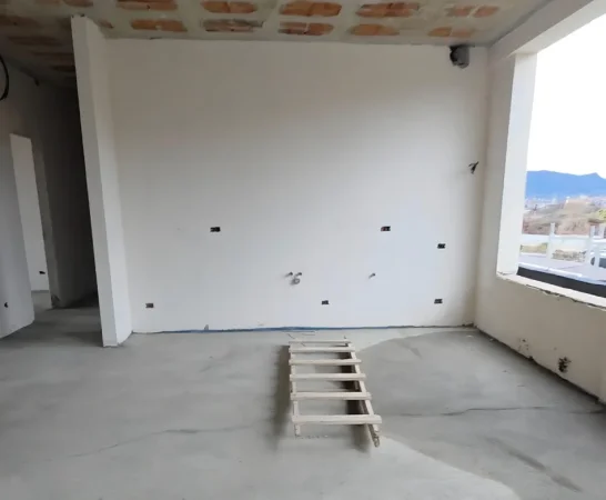 SHITET: Penthouse 3+1+3wc & Verandë Gjigante + 2 Poste Parkimi 📍Sauk (8 min nga TEG) - RES. “ÇUÇI 3” PAGESË ME KËSTE🔥393.000 EURO🔥