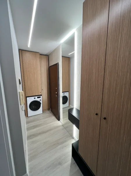 Durres, jepet me qera nga Pronari, pa-komision garsonier 1+1 Kati 5, 35 m² 50 € (Golem prane Miami Beach 2)