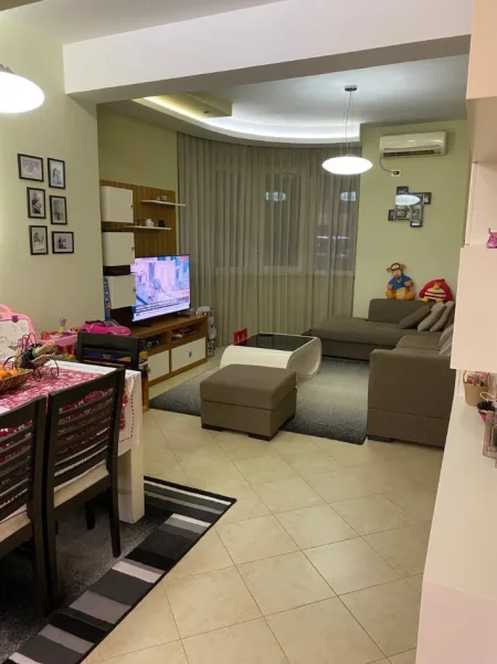 Fresk, jap2+1 te mobiluar, Kati 6, 103 m², 45000Leke  (Rruga Muhamed Deliu, Dajt, Tirane)