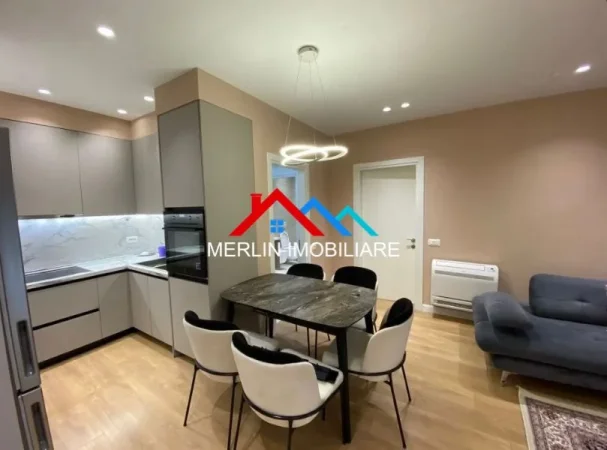 Tirane, jepet me qera apartament 2+1+Ballkon Kati 1, 100 m² 750 € (RRUGA E DIBRES)