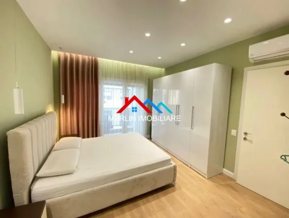 Tirane, jepet me qera apartament 2+1+Ballkon Kati 1, 100 m² 750 € (RRUGA E DIBRES)