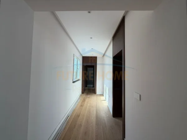 Durres, shitet apartament 2+1+Ballkon Kati 4, 259 m² 330.000 € 