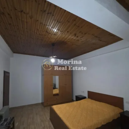 Tirane, jepet me qera apartament 1+1 Kati 3, 75 m² 400 € (Varri i Bamit)
