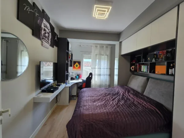 Tirane, shitet apartament duplex 2+1+Ballkon Kati 1, 103 m² 310.000 €