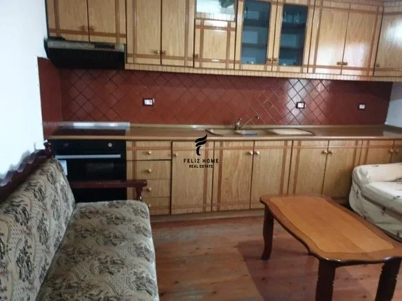 Tirane, jepet me qera apartament 1+1+Ballkon Kati 2, 80 m² 450 € (ALLIAS)