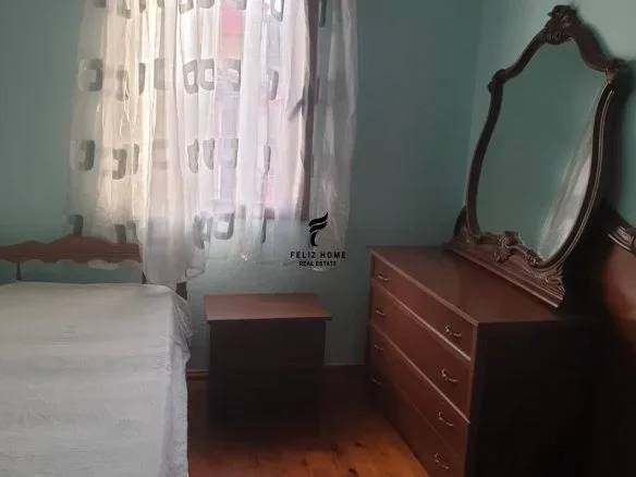 Tirane, jepet me qera apartament 1+1+Ballkon Kati 2, 80 m² 450 € (ALLIAS)