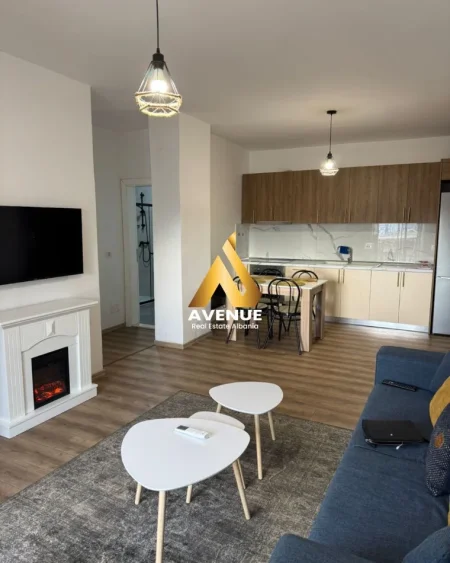 Tirane, jepet me qera apartament 2+1+Ballkon Kati 8, 95 m² 500 €,  5 Maji, Tirane (Rruga Abdyl Paja)