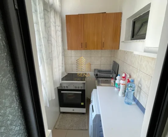 Tirane, shitet apartament 1+1 Kati 2, 48 m² 99.000 € (21 Dhjetori)